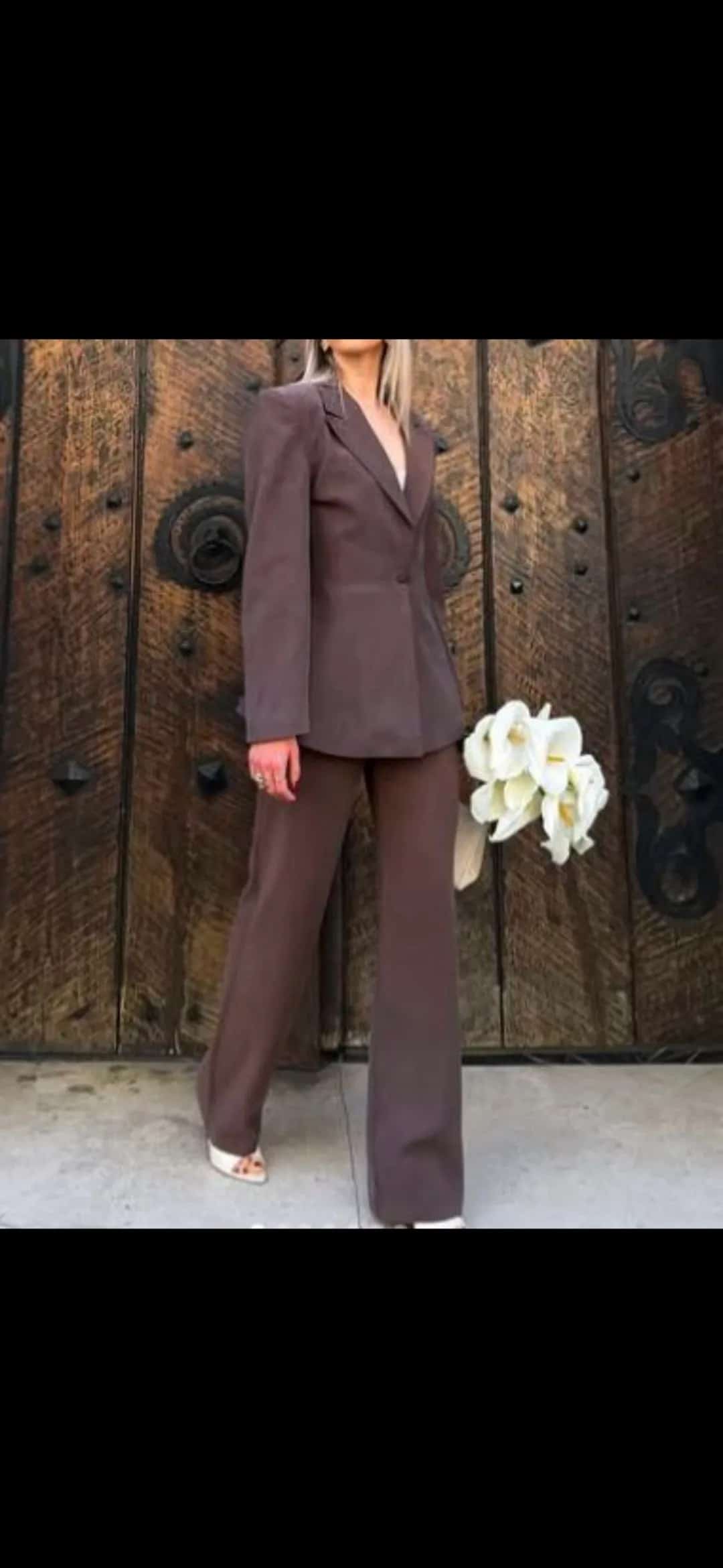 Ormar.app | sajt za prodaju garderobe | Braon odelo, M/38 velicina