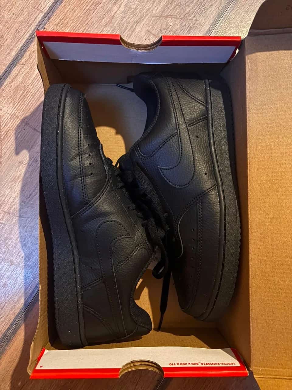 Ormar.app | sajt za prodaju garderobe | Air Force 1