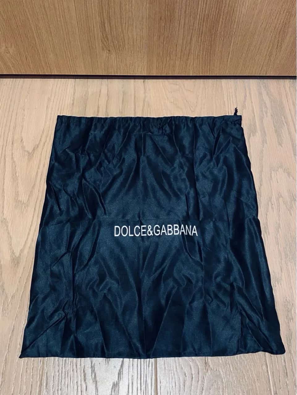 Ormar.app | sajt za prodaju garderobe | NOVO✨ Dolce&gabanna ceger ✨