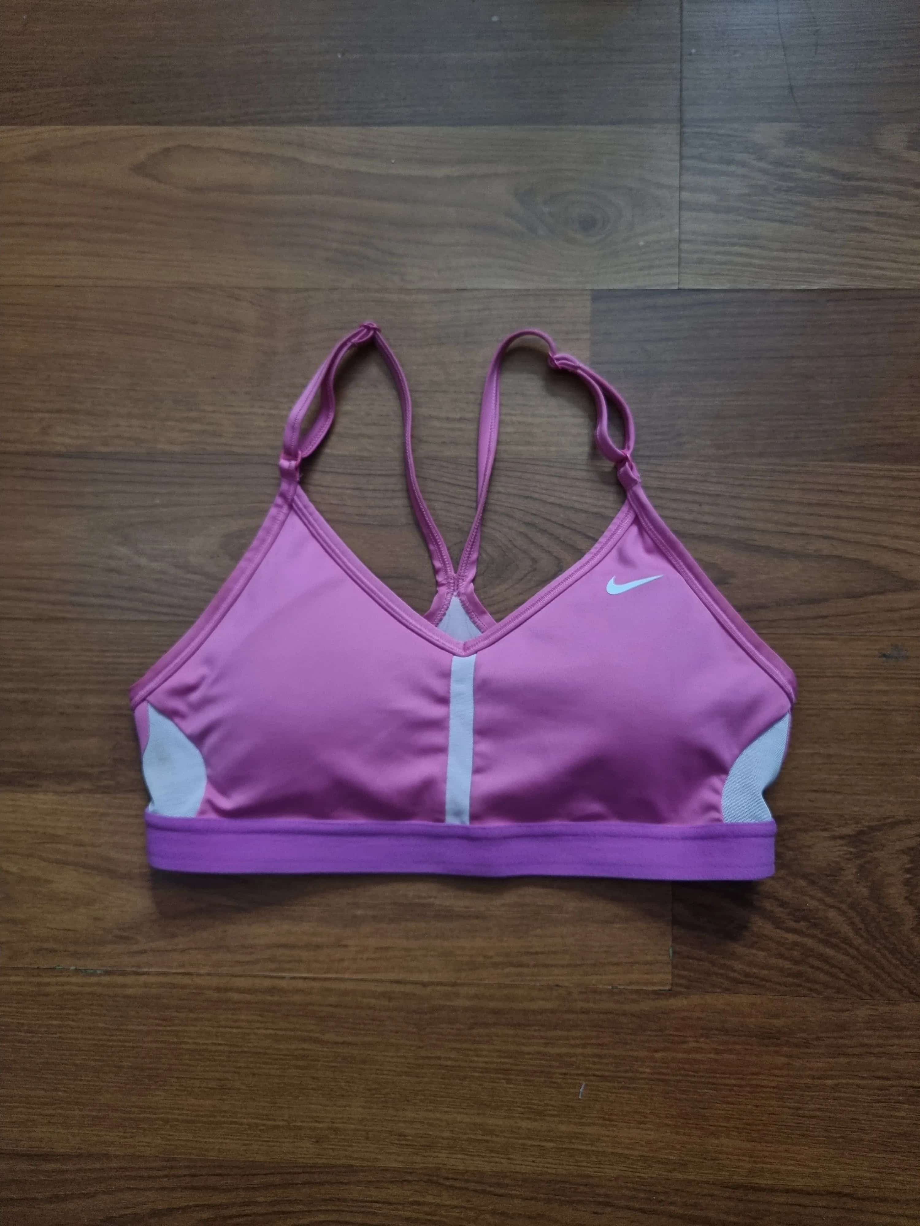 Ormar.app | sajt za prodaju garderobe | Nike top za trening M