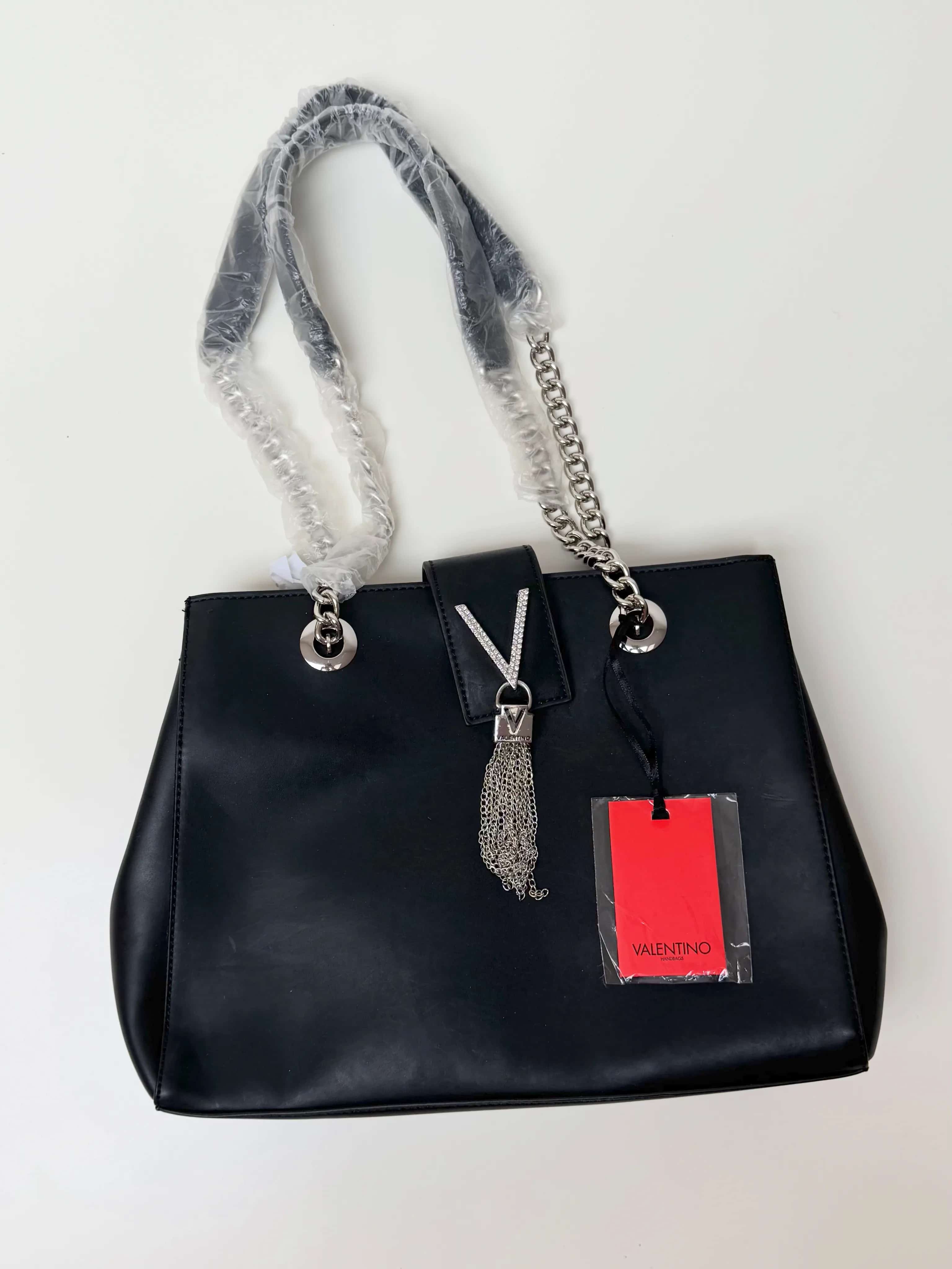 Ormar.app | sajt za prodaju garderobe | Valentino torba original nova