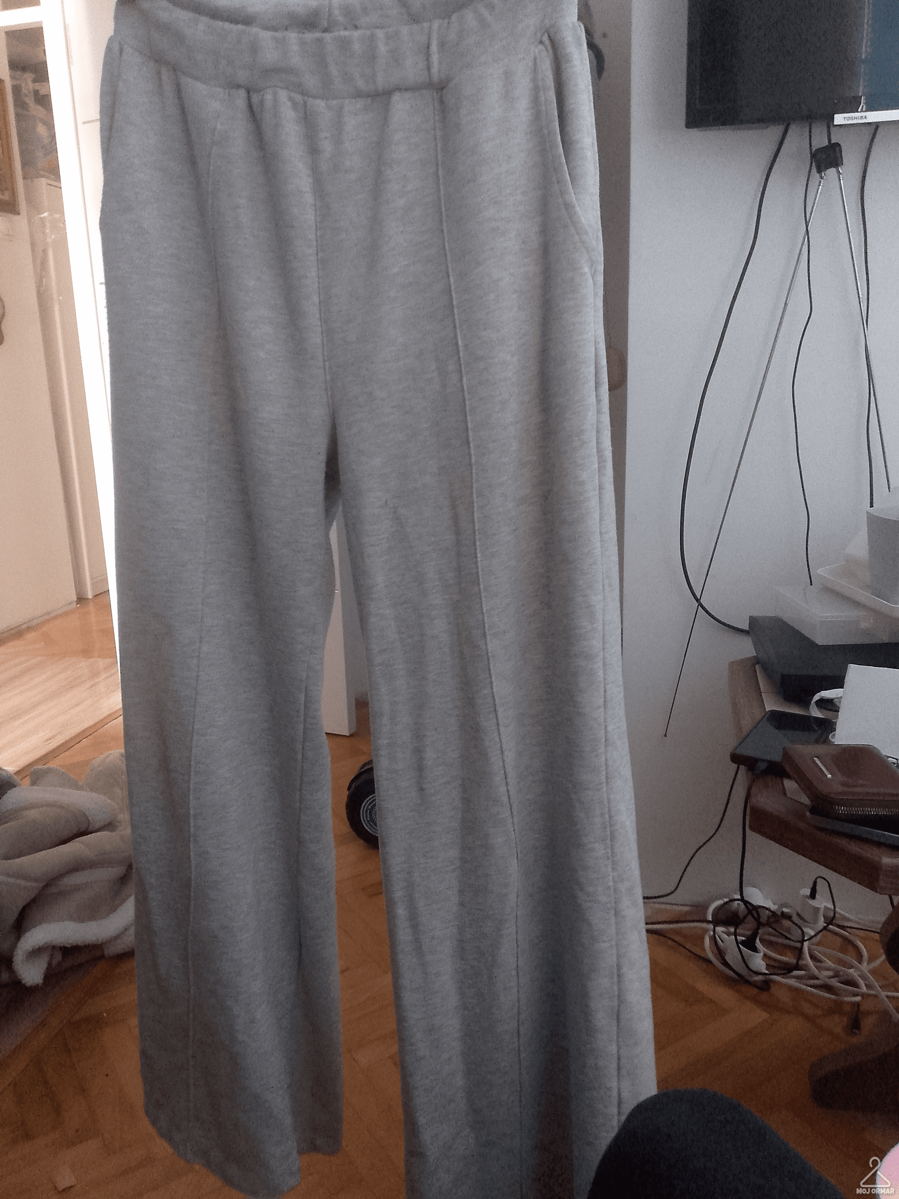Ormar.app | sajt za prodaju garderobe | 1