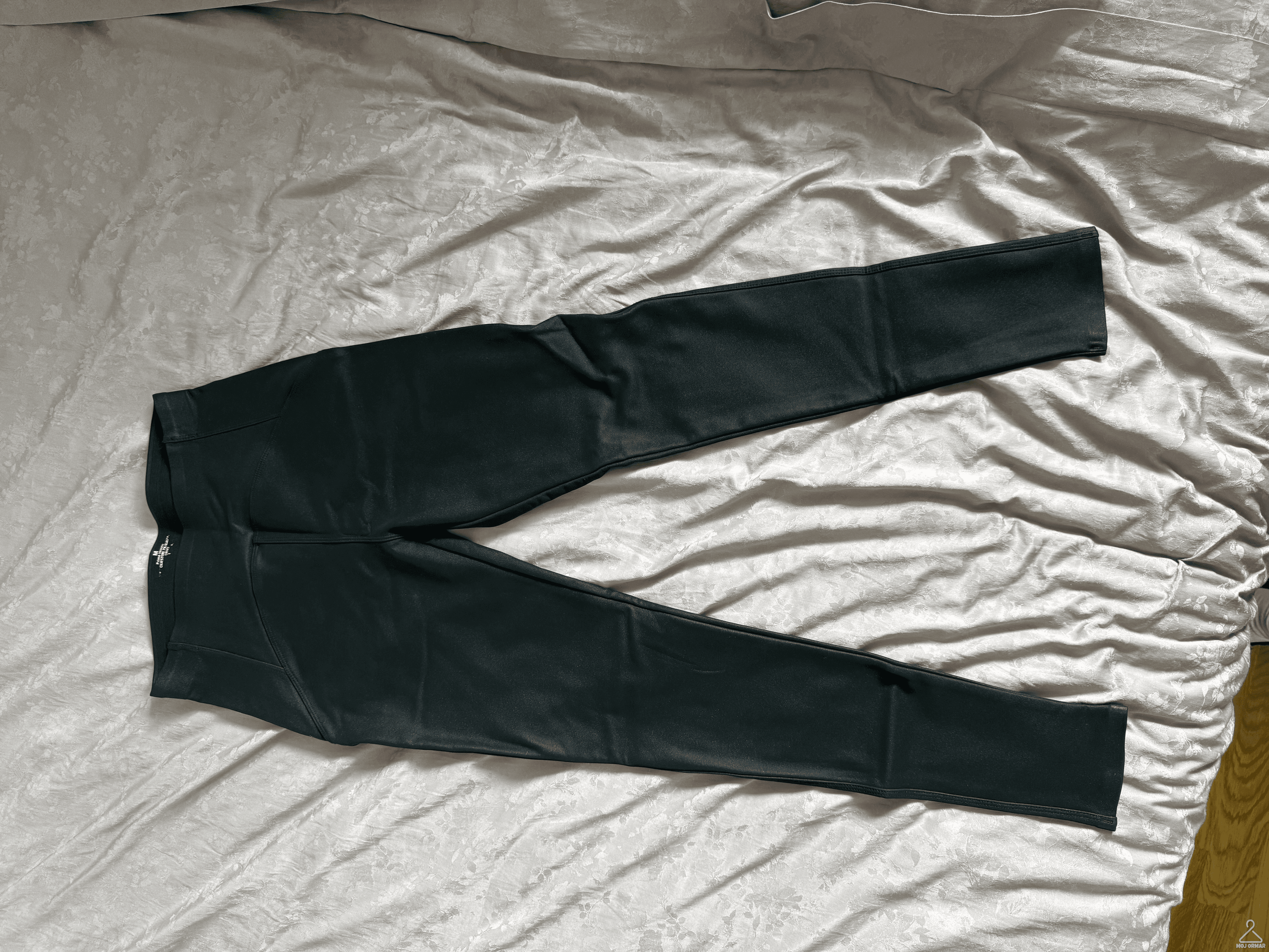Ormar.app | sajt za prodaju garderobe | 1