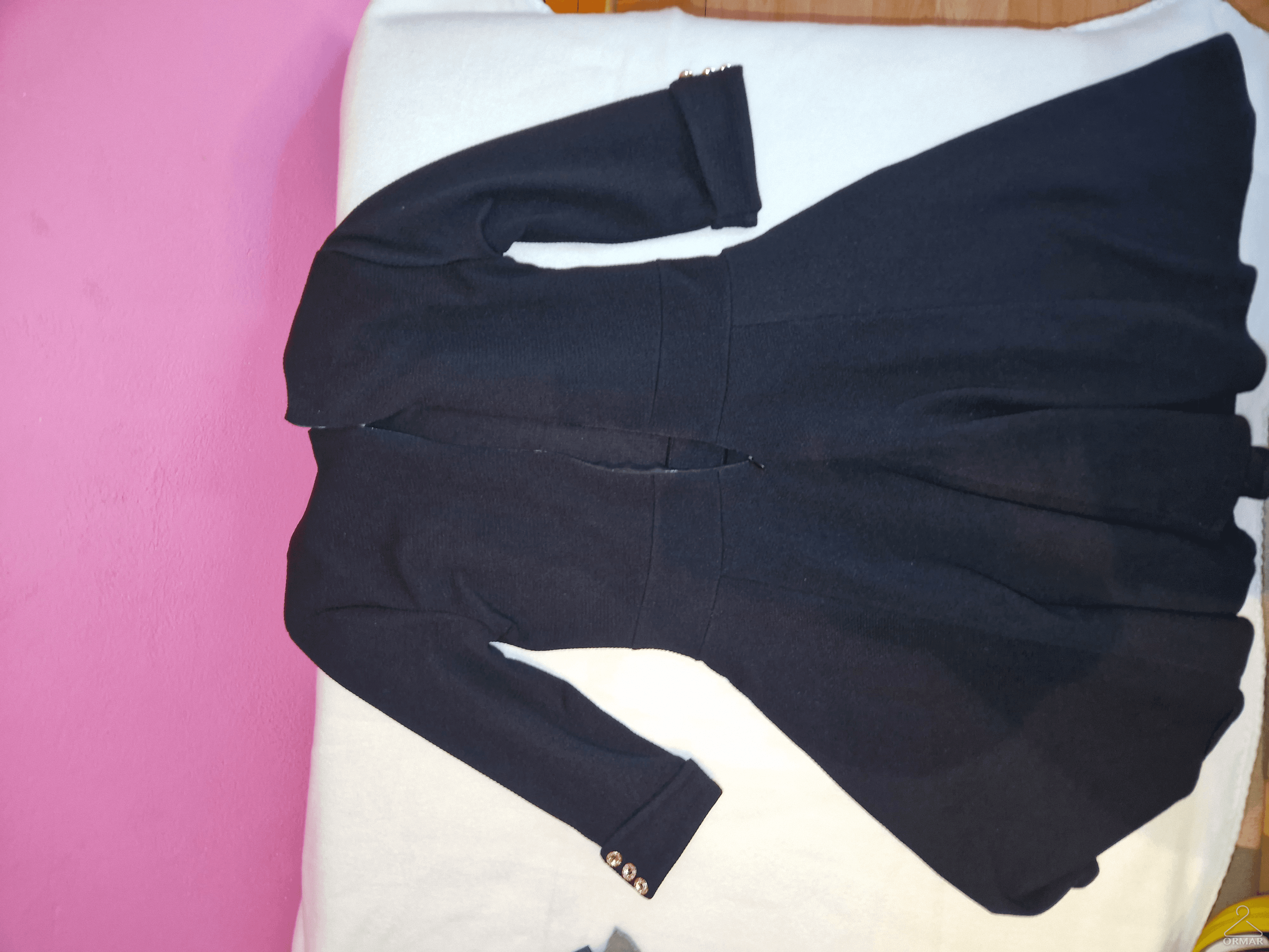 Ormar.app | sajt za prodaju garderobe | 1