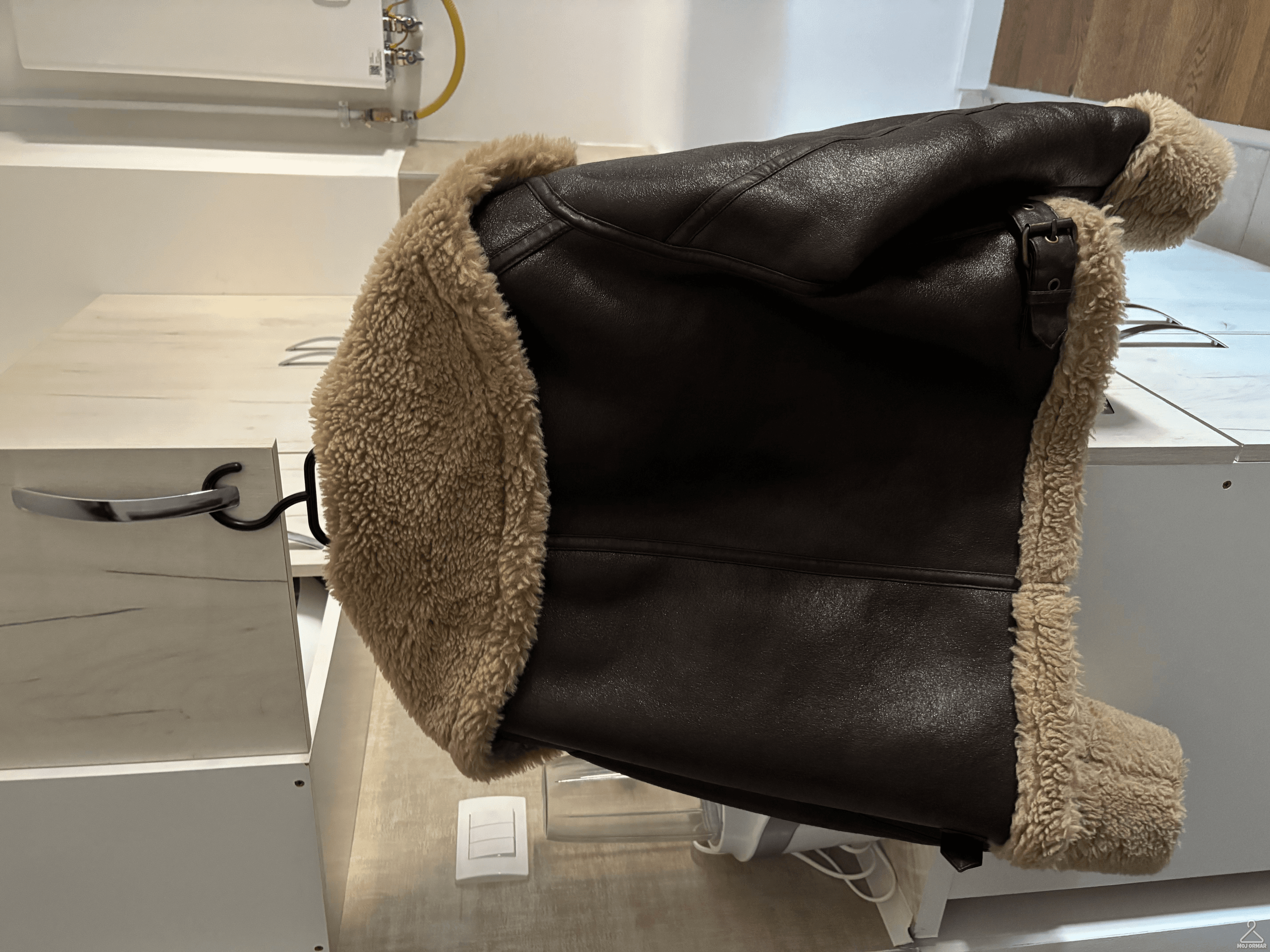 Ormar.app | sajt za prodaju garderobe | 1