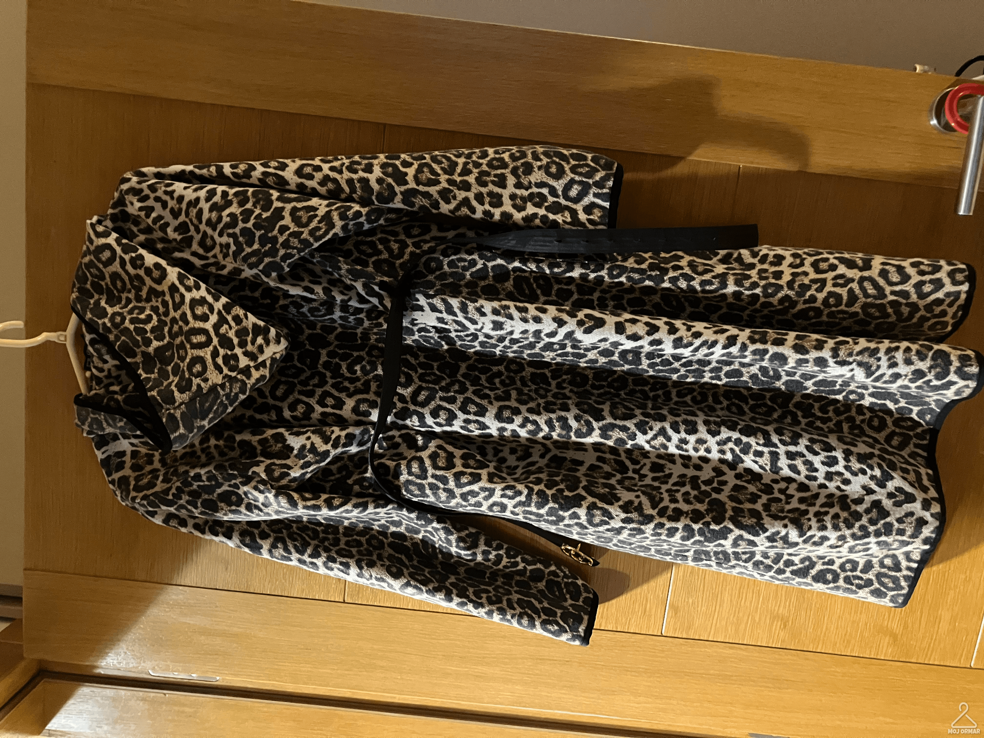 Ormar.app | sajt za prodaju garderobe | 1