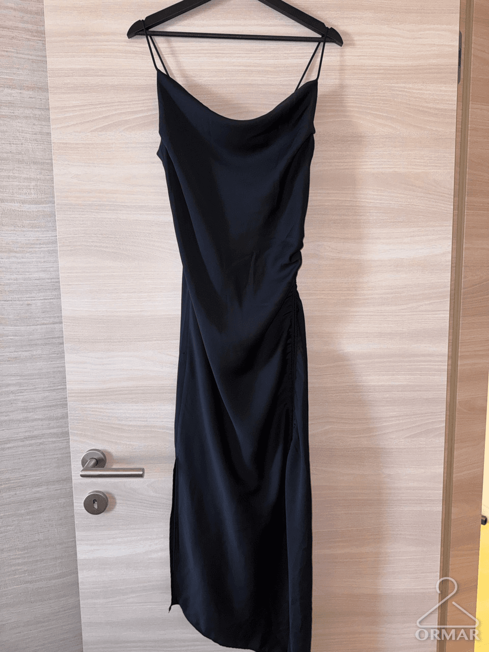 Ormar.app | sajt za prodaju garderobe | 1