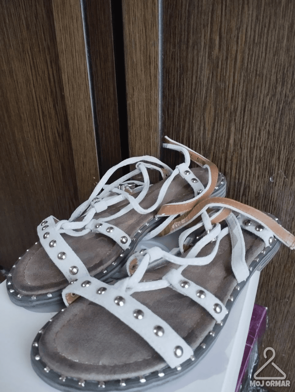 Ormar.app | sajt za prodaju garderobe | 1