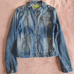 Cropped Faux leather Jacket