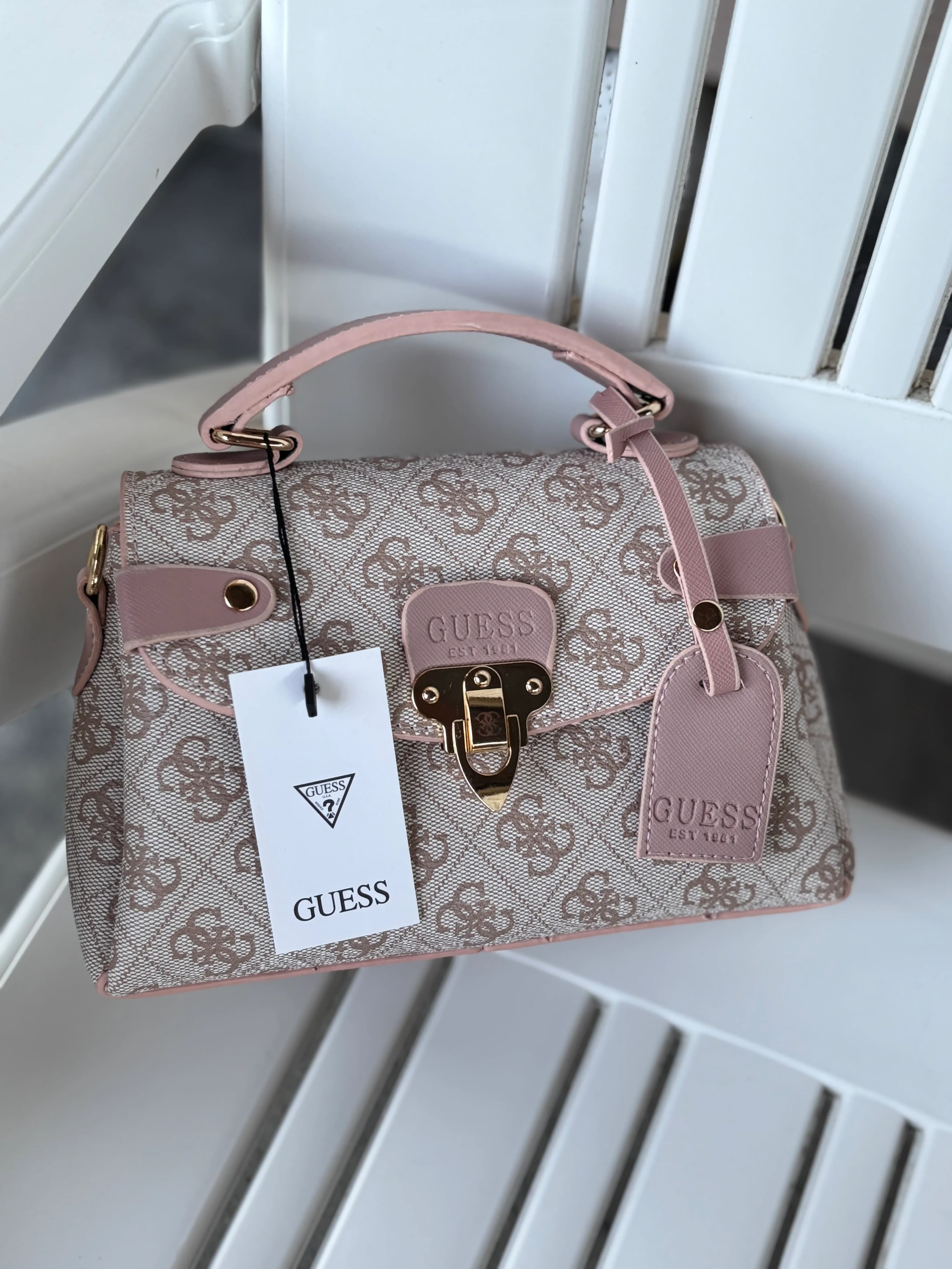 Guess torbica